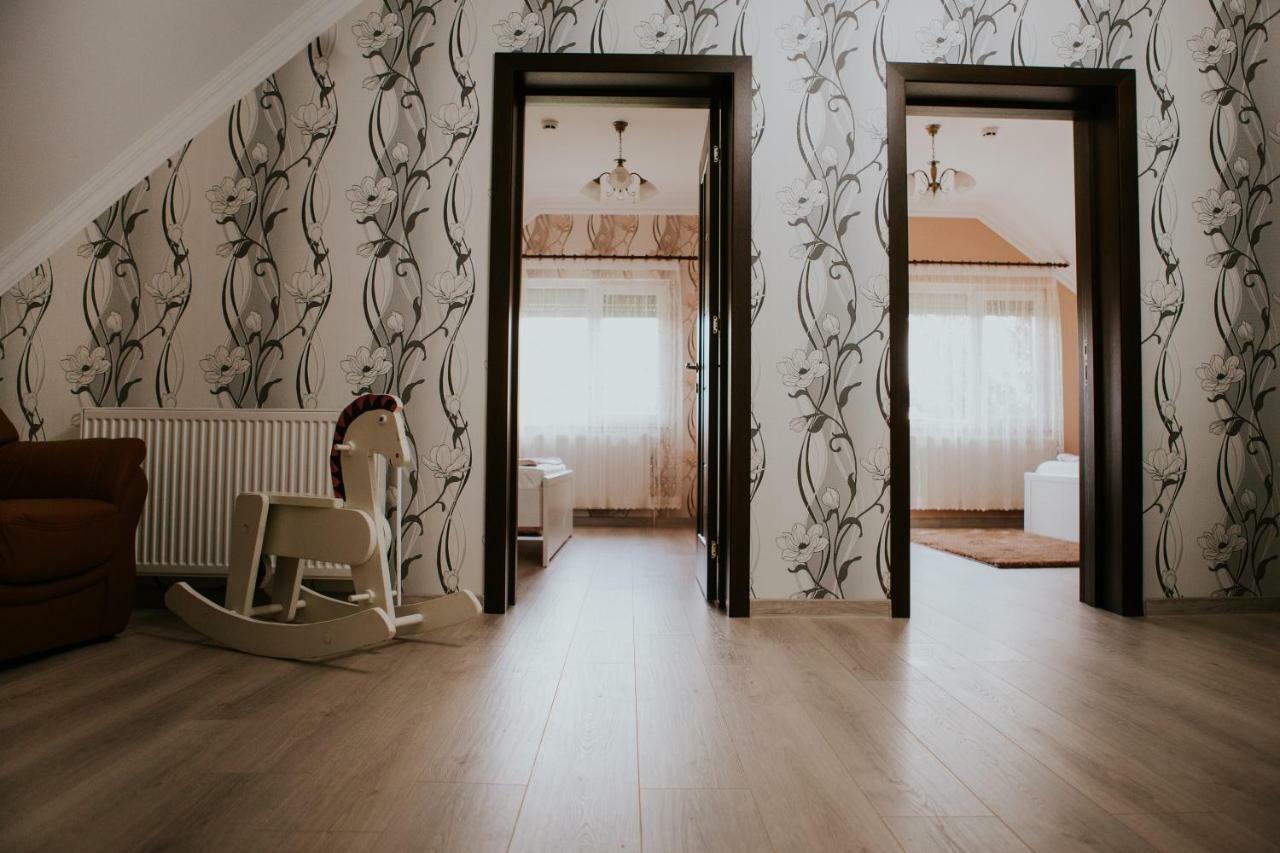 Hotel-Restaurant Milenium Salonta Zewnętrze zdjęcie